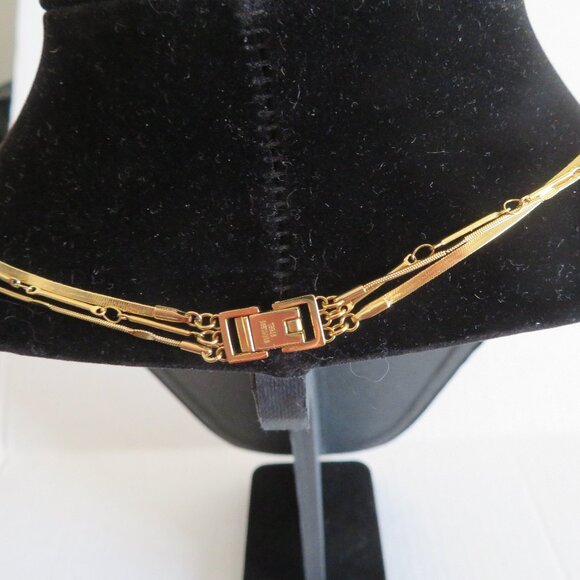 🔥🔥HP🔥🔥 Jenny Bird Bea Triple Strand Necklace, Goldtone Plate, NWT - Picture 7 of 9